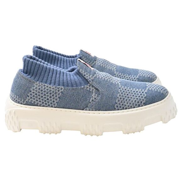 Pre Loved louis vuitton Men blue | light blue Low Top - Picture 1 of 8
